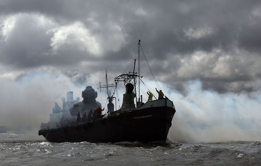 Giant Puppets of Royal de Luxe